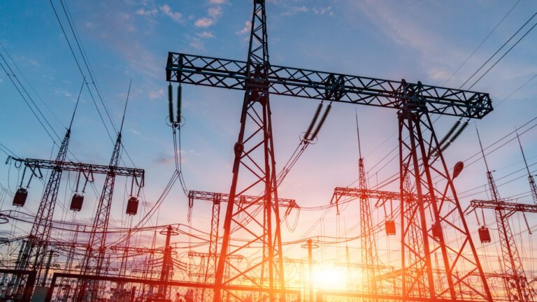 Hawaii Electric, PG&E, and the new climate risk to utilities