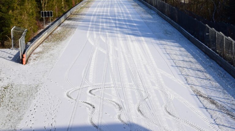 So are electric vehicles safe in winter weather or what?