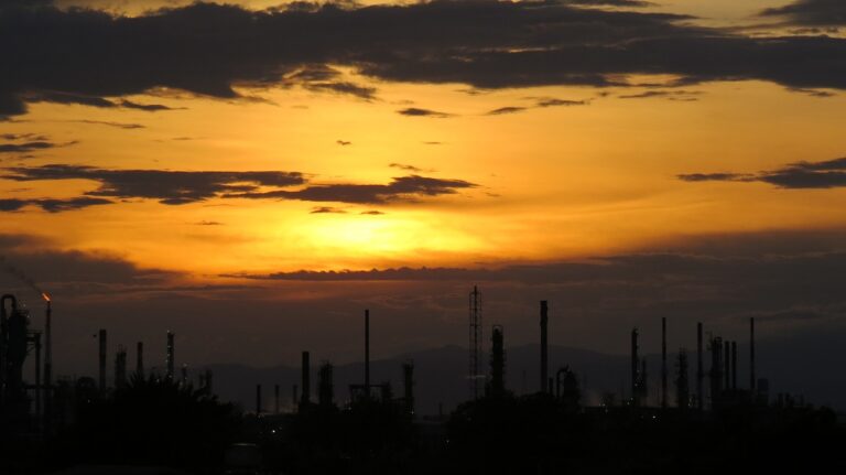 How oil divestment plans backfired at Exxon, Shell meetings