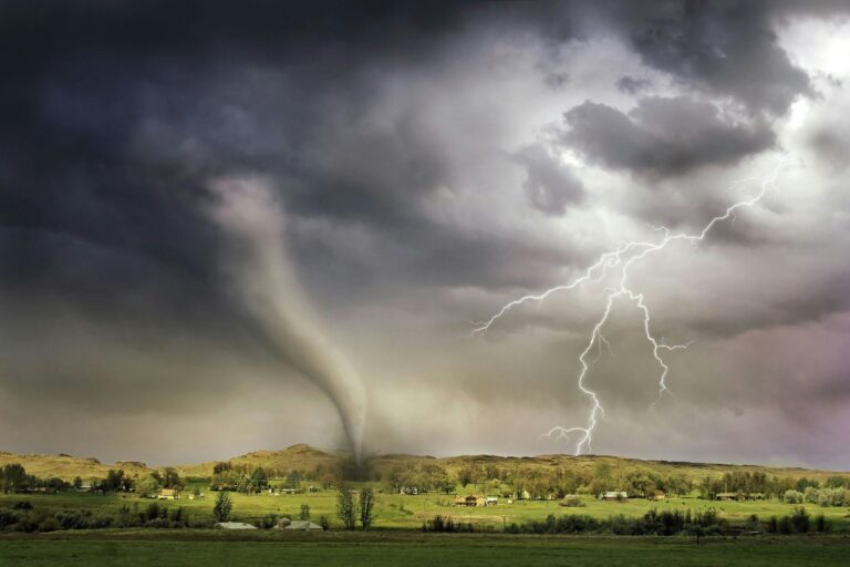 Tornadoes Crush Illinois, Alabama