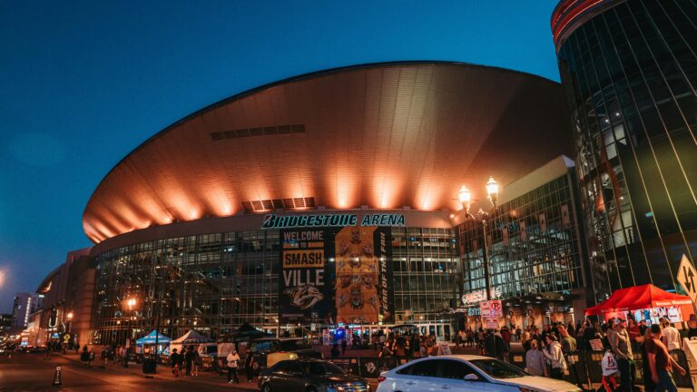 Americans Continue To Rush To Dallas And Nashville