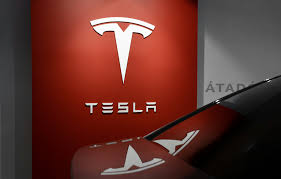 Tesla Investors Remain Extremely Loyal