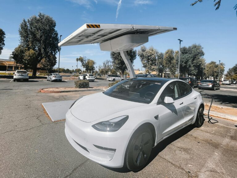 Solar-powered cars are Danger To EVs